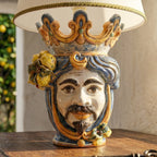 Kopf-Lampe mit Zitronen, weißer Mann, Blau und Orange. Ceramiche Sofia, Caltagirone