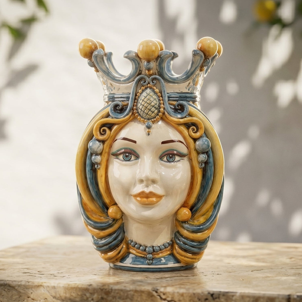 Testa di Moro, Donna, Blu e Arancio. Ceramiche Sofia, Caltagirone