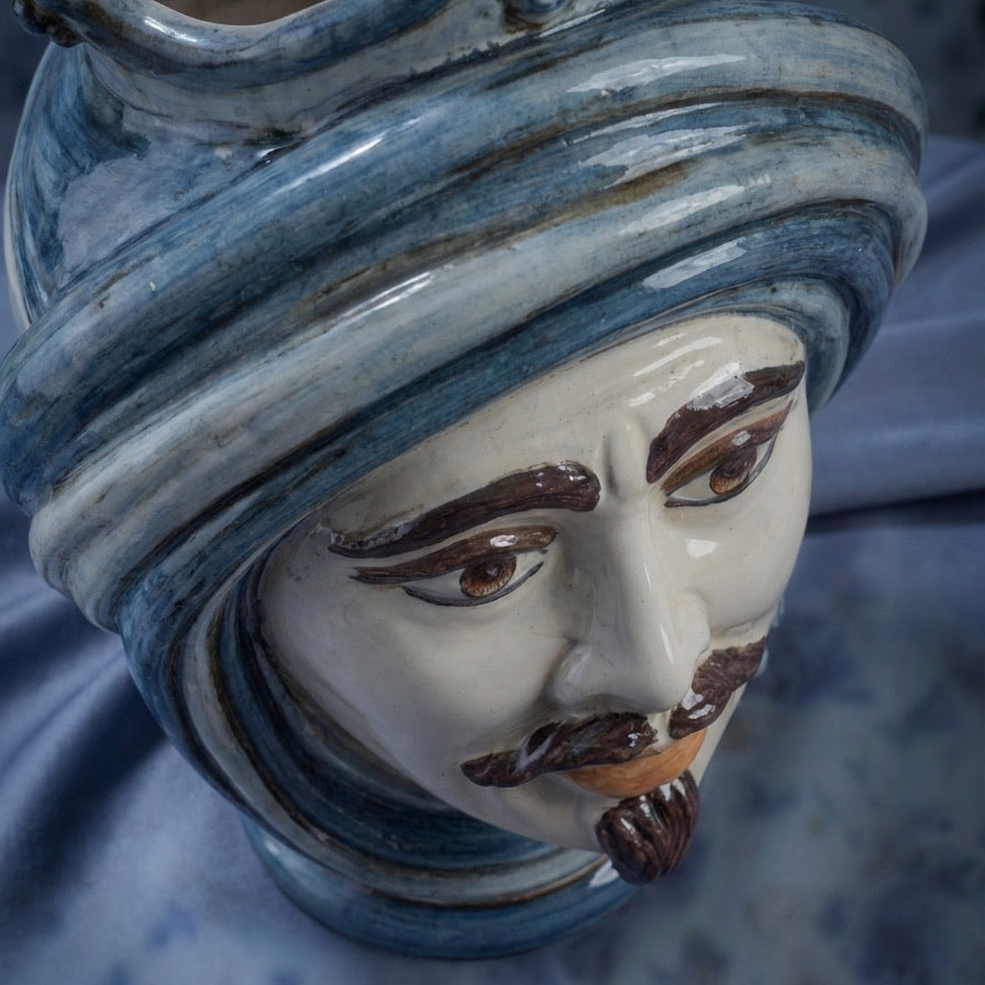Testa di Moro, white male, Mono Blue. Sicilian ceramics from Caltagirone, Sofia