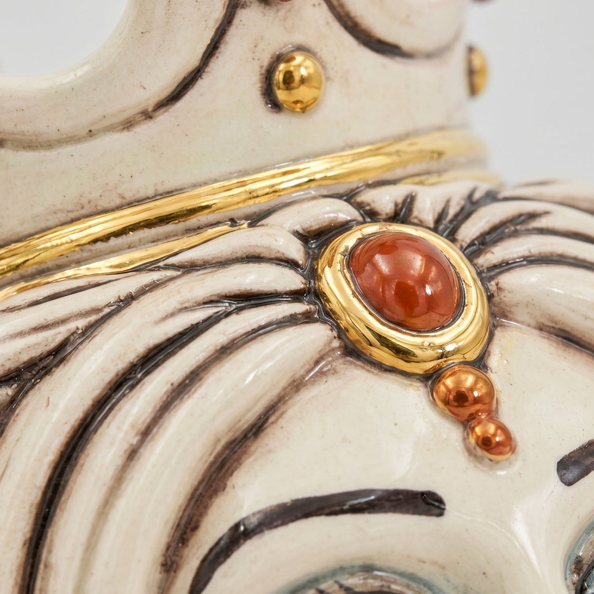 Testa di Moro mit Turban, Frau, antikes Perlmutt, Gold und Lüster. Sizilianische Keramik aus Caltagirone, Sofia
