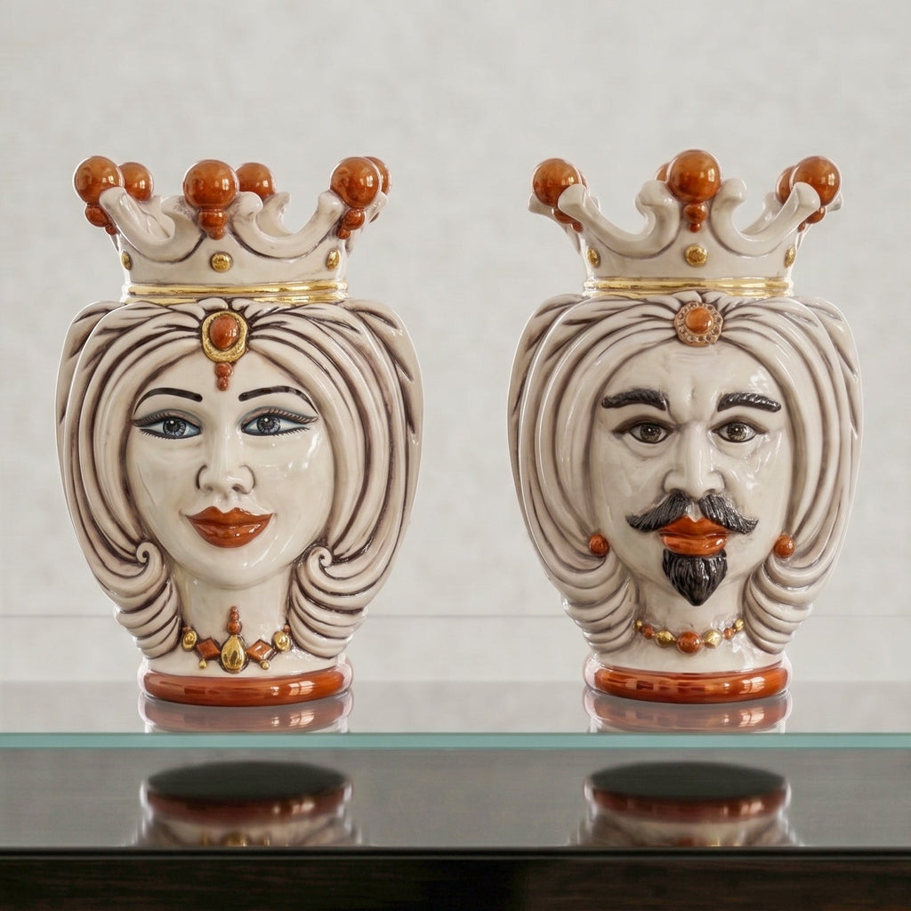 Testa di Moro con Turbante, Maschio Bianco, Madreperla Antichizzato Oro e Lustri, oro zecchino. Ceramiche Sofia, Caltagirone