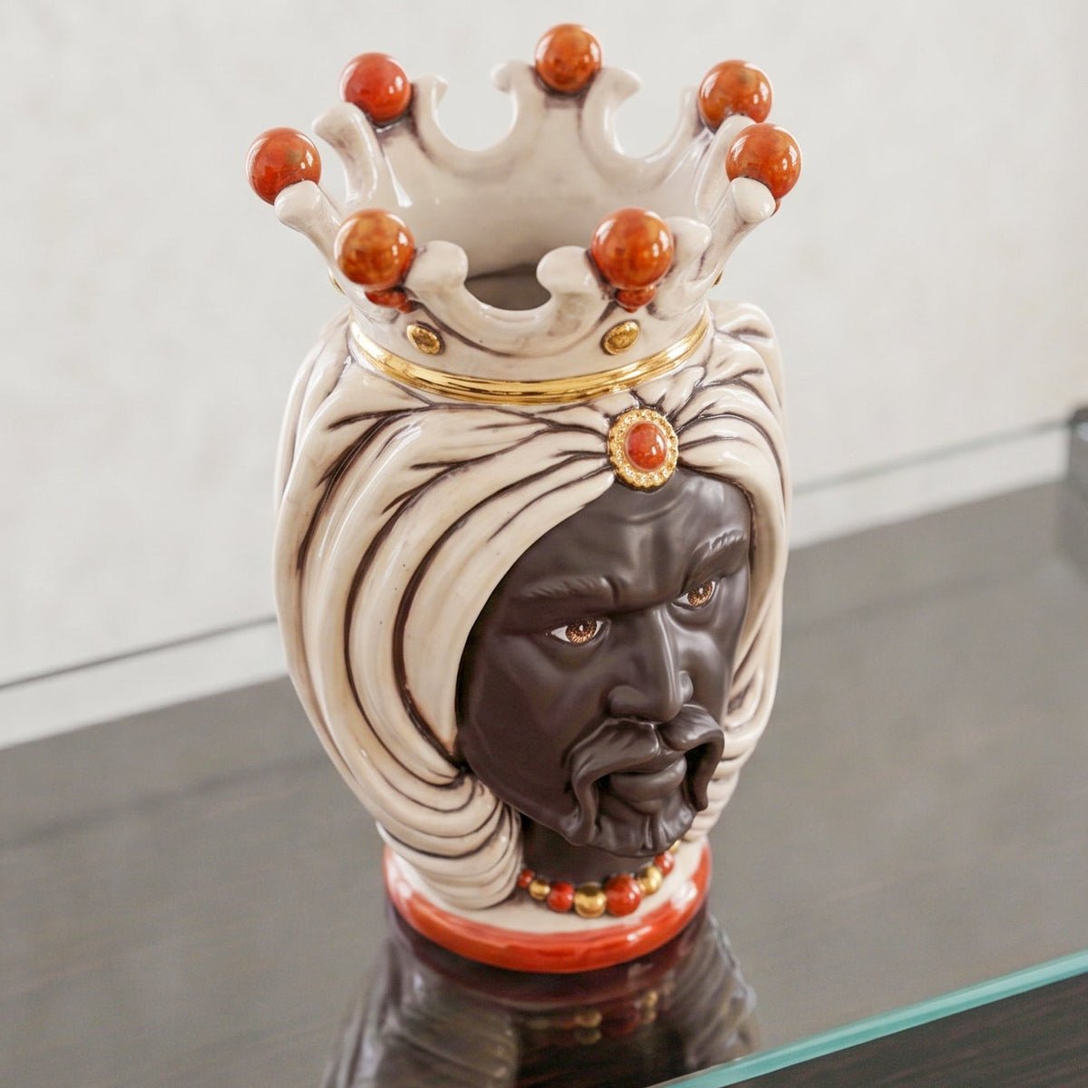 Testa di Moro with turban, matte Moor male, antique mother of pearl, gold and lustre. Ceramiche Sofia, Caltagirone