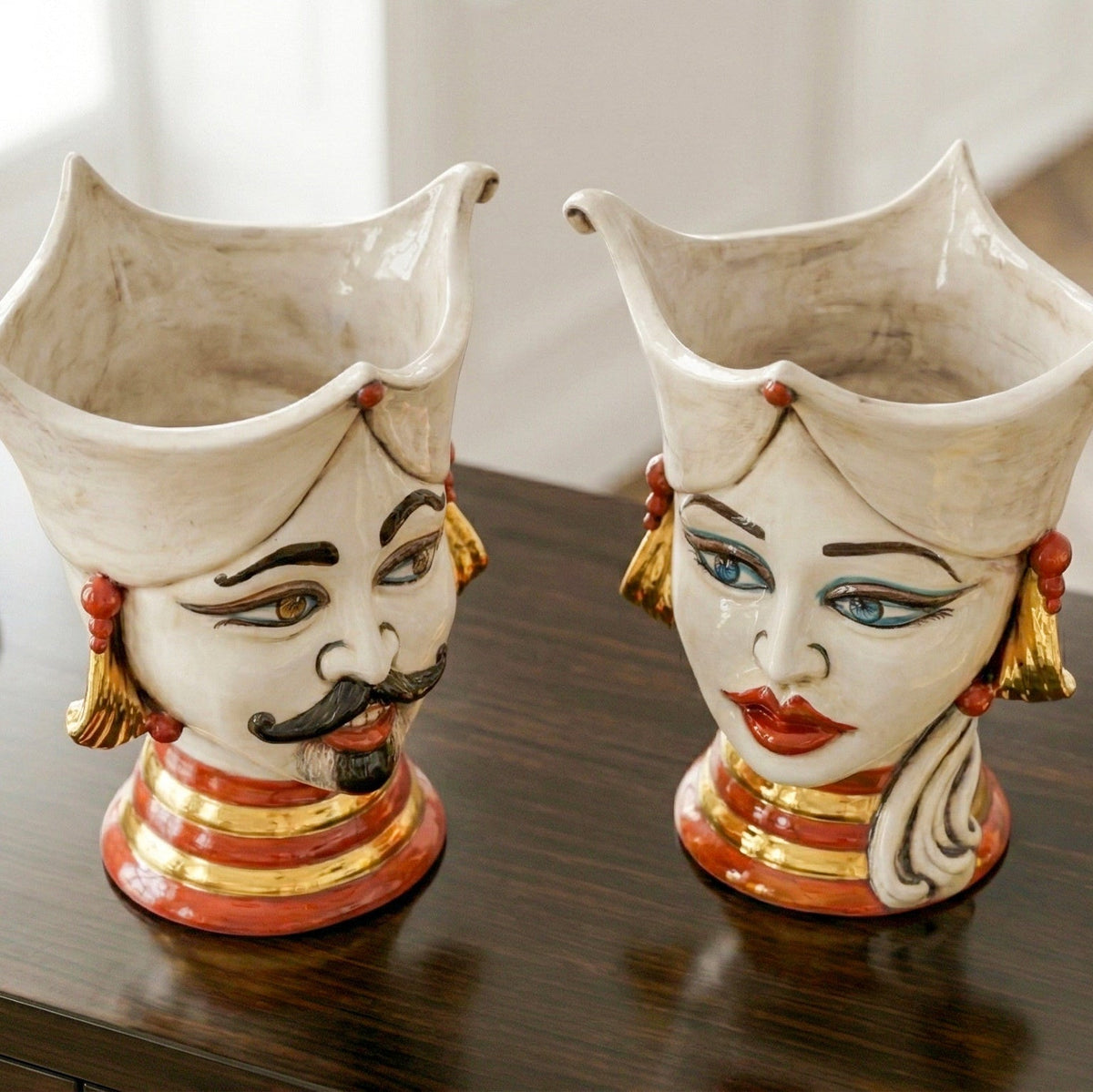 Testa di Moro Aisha, antikes Perlmutt Gold und Lüster. Ceramiche Sofia, Caltagirone