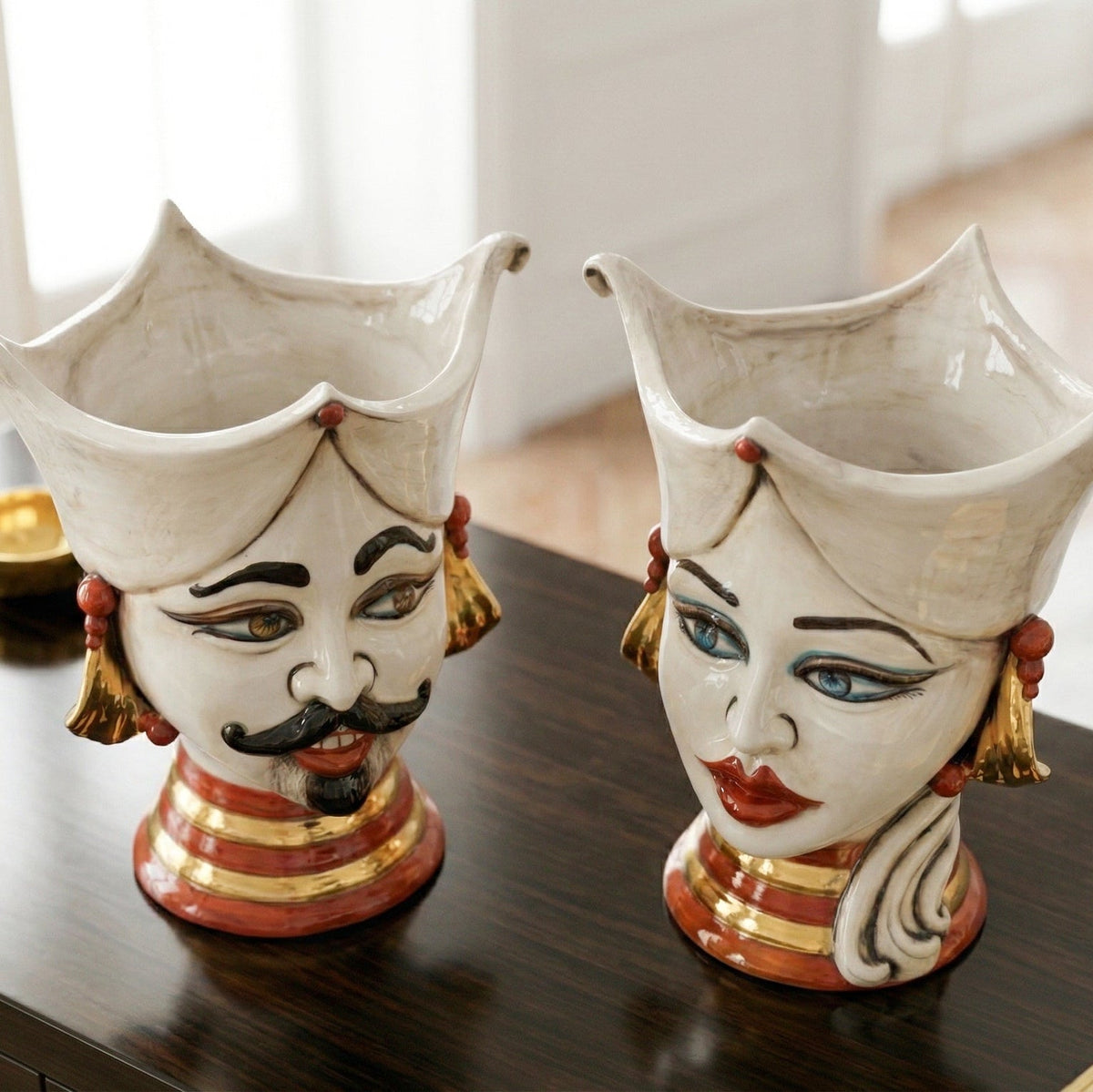 Testa di Moro Aisha, antikes Perlmutt Gold und Lüster. Ceramiche Sofia, Caltagirone
