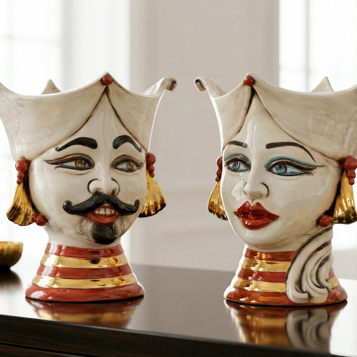 Testa di Moro Aisha, antikes Perlmutt Gold und Lüster. Ceramiche Sofia, Caltagirone