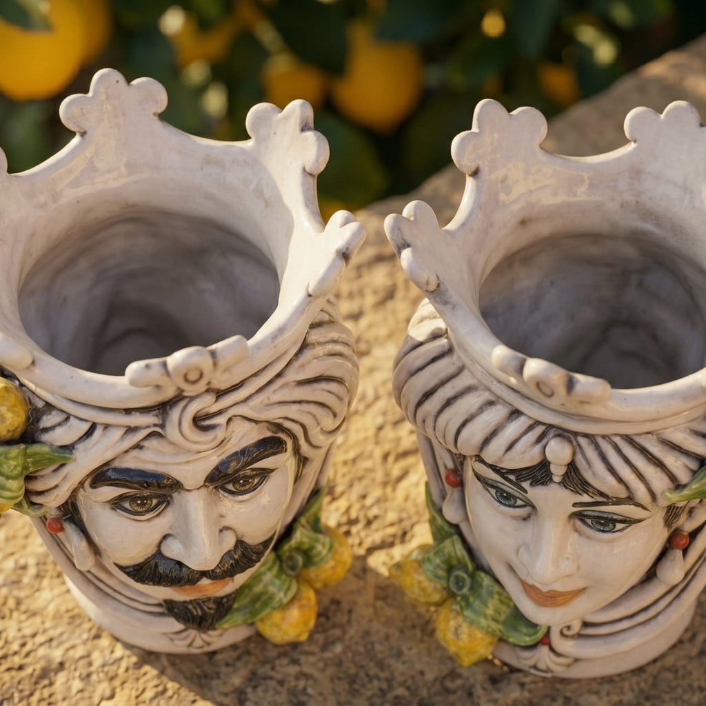 Testa di Moro mit Zitronen, Perlmutt. Ceramiche Sofia, Caltagirone