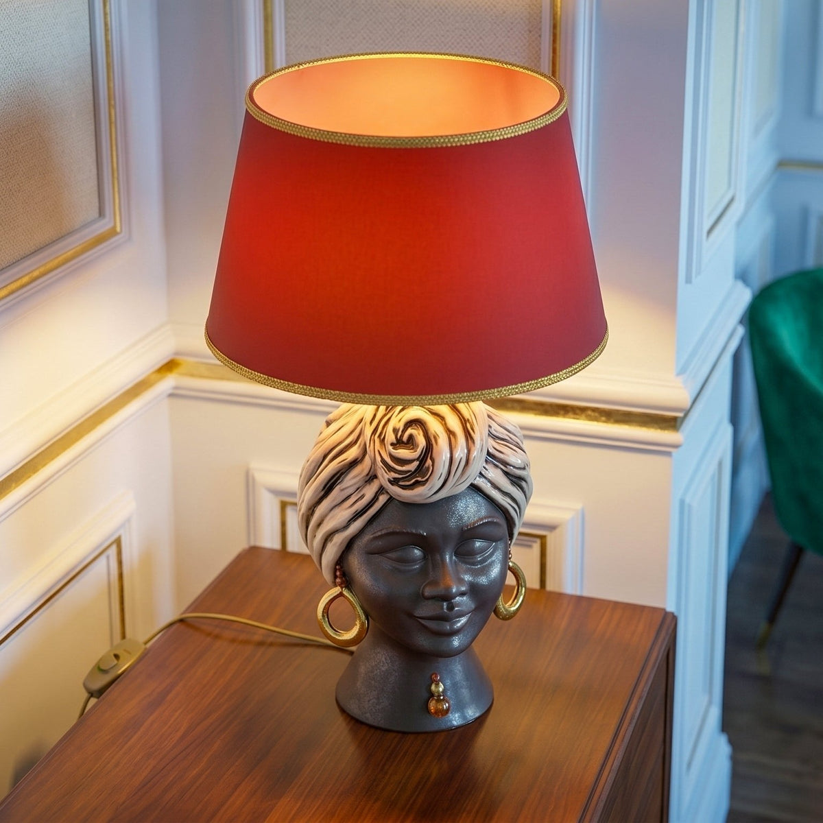 Sognia Testa di Moro Lampe H 63 cm (Keramik H 40 cm, Stoffschirm Ø 40 cm), Antikes Perlmutt Gold und Lüster, Mattes Gesicht
