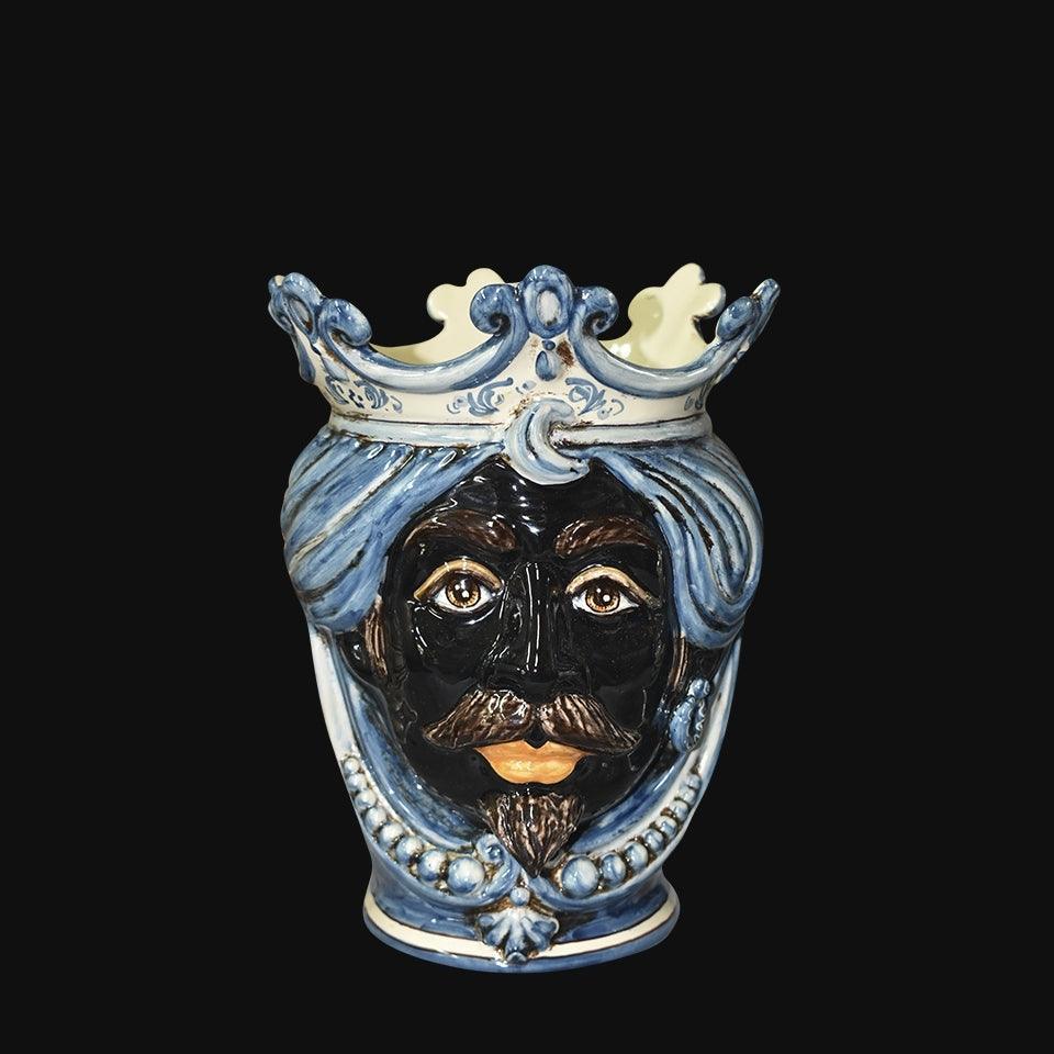 Handgefertigte Keramik aus Caltagirone mit königlichem Gesicht und blauer Krone, traditionelle sizilianische Kunst