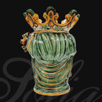 Handmade Caltagirone ceramics with decorated crown, green and gold, traditional Sicilian style